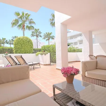 Luxury, Spacious 2 Bed *