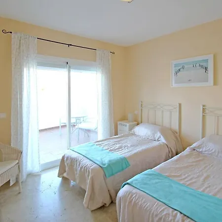 Luxury, Spacious 2 Bed *
